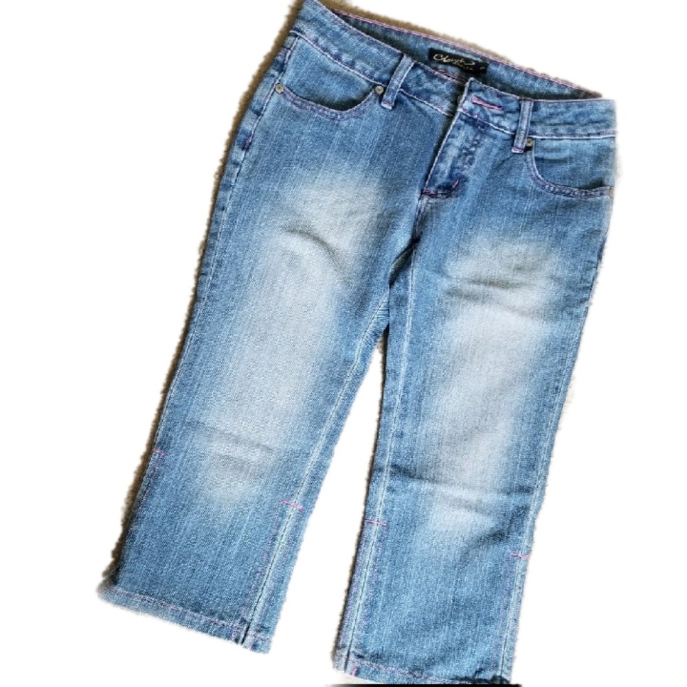 Clash Blue Capri Jeans